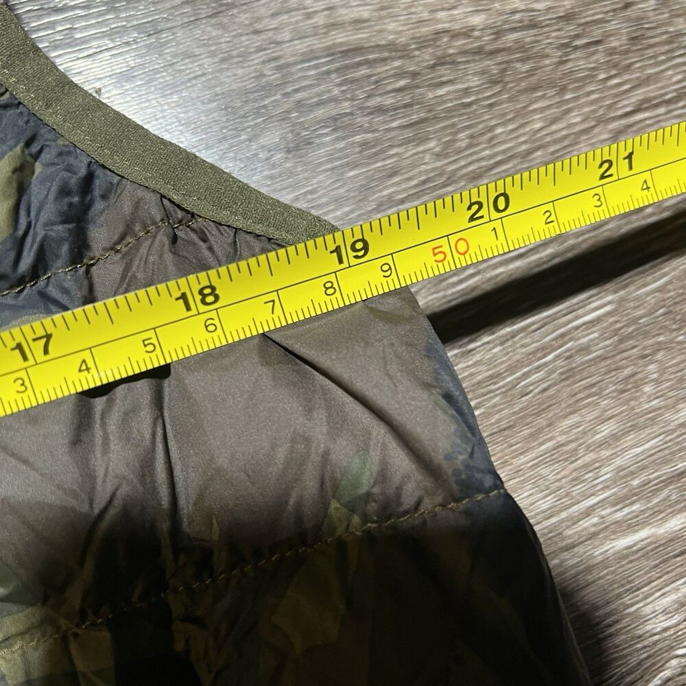 Men's Camo Quilted Puffer Vest - Green - Picture 6 of 10